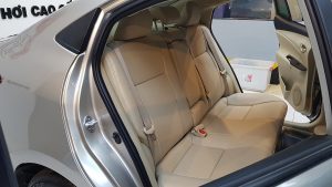 Xe 4 chỗ